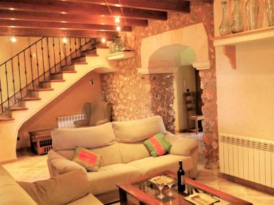 AB JANUAR 26:  Zweietagenfinca mit Pool und Ölzentralheizung bei Cala Mandia -- F 269