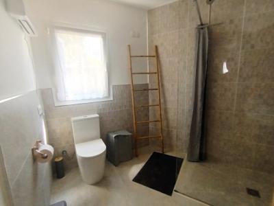 AB JUNI 27; Chalet mit Garten, Pool und Fussbodenheizung in Cala LLombards -- CH 87