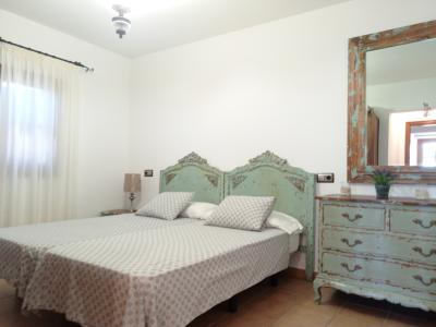 AB NOV 24 frei: Large finca with pool and heating near Portocolom-- F 195