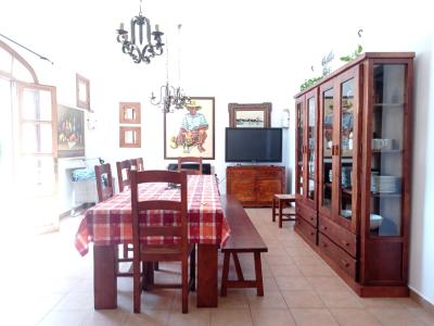 AB NOV 24 frei: Large finca with pool and heating near Portocolom-- F 195