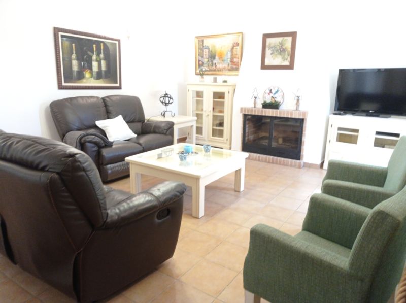 AB NOV 24 frei: Large finca with pool and heating near Portocolom-- F 195