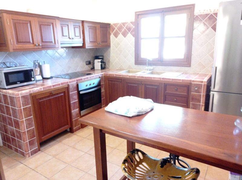 AB NOV 24 frei: Large finca with pool and heating near Portocolom-- F 195