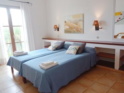 AB NOV 24: Grosse Finca mit allen Extras bei S Horta - Cala Dor --- F 181