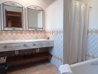 AB NOV 24: Grosse Finca mit allen Extras bei S Horta - Cala Dor --- F 181