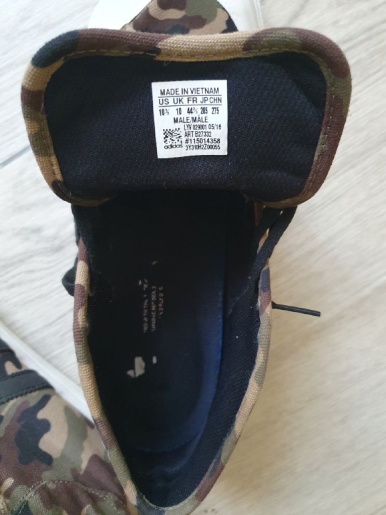 ADIDAS Turnschuhe !!! NEUWERTIG!!!