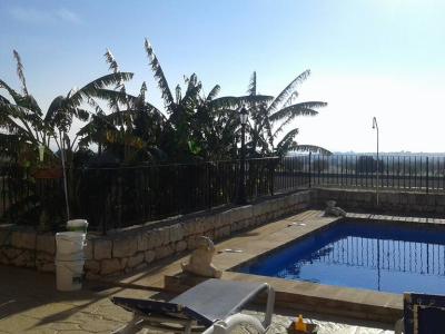 Ubicación de ensueño de finca agrícola con fantástica vista al mar cerca de Porto Cristo