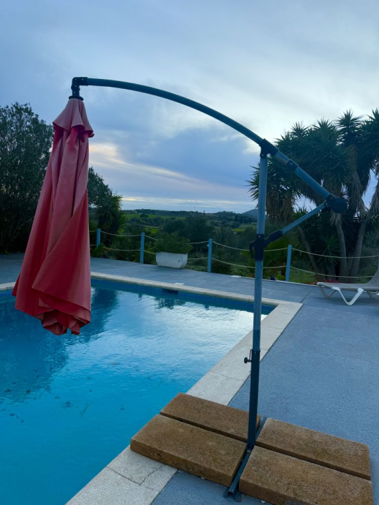 3m cantilever parasol with crank