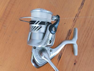 Caña de pescar de fibra de carbono fxxt24mh y carrete crossfire lt 3000-cxh