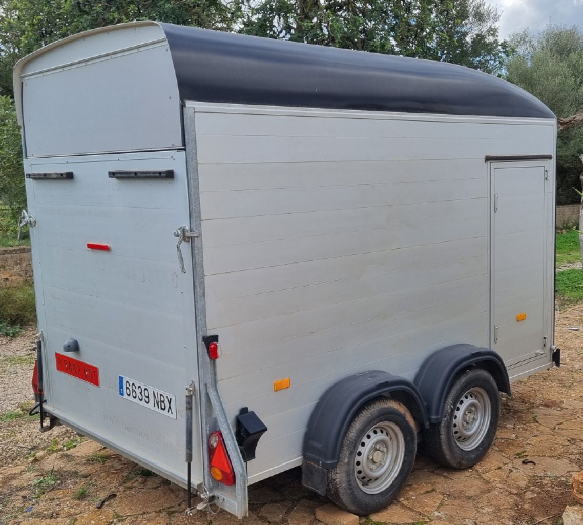 Trailer / Container RENTAL