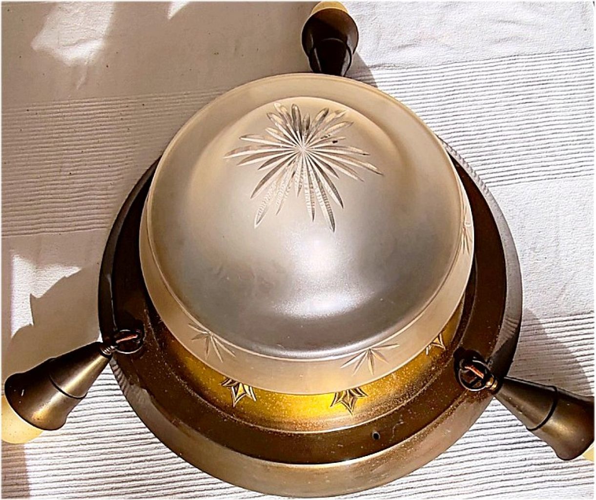 antike, sehr dekorative Deckenleuchte, Messing und Kristall, Jugendstil