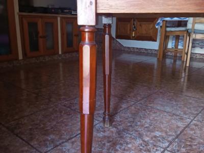 Antiker Beistelltisch