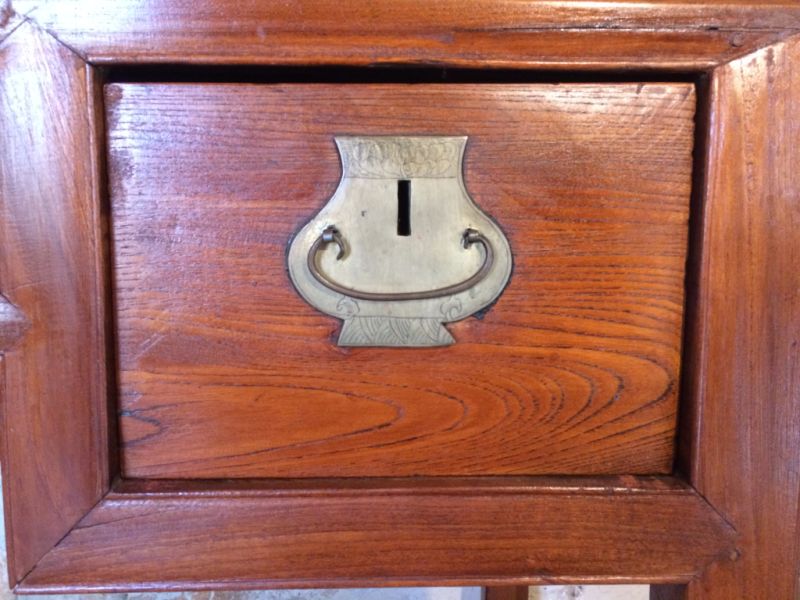 Antiker chinesischer Schreibtisch  ...