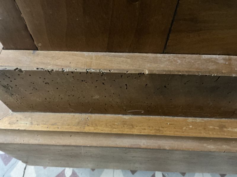 Antiker Kirschholzschrank – massive Handarbeit, original, ca. 19. Jh. – zerlegbar