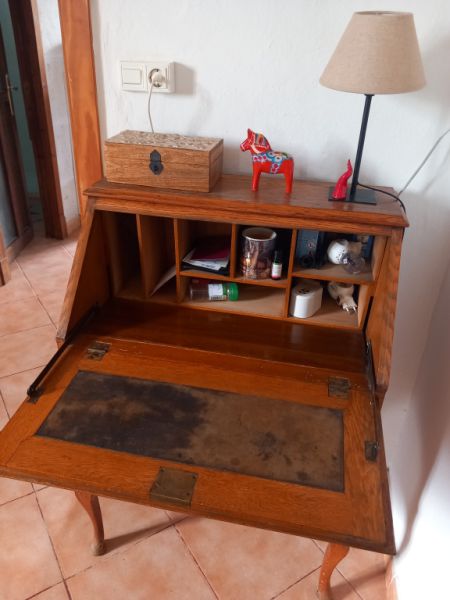 Antiker Sekretär zu verkaufen