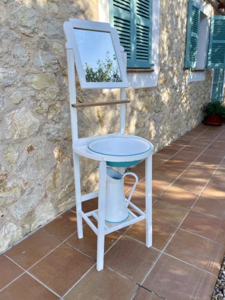Antique washstand with basin and pitcher. Decorative unique piece!