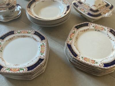 Antique English tableware set, Stratford, England