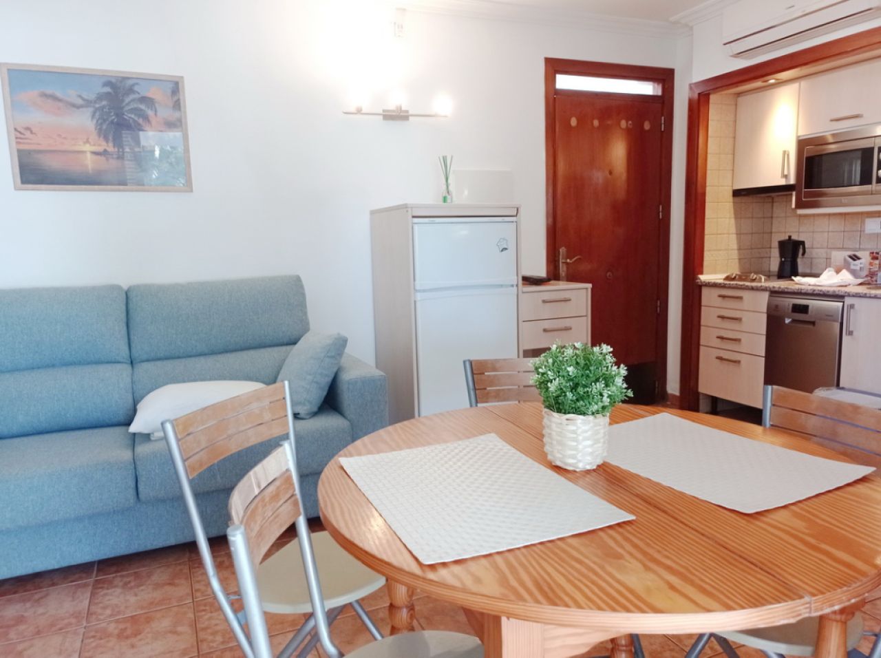 Apartment für 2 Personen mit Gemeinschaftspool an der Cala Ferrera -- AP 10 FZ