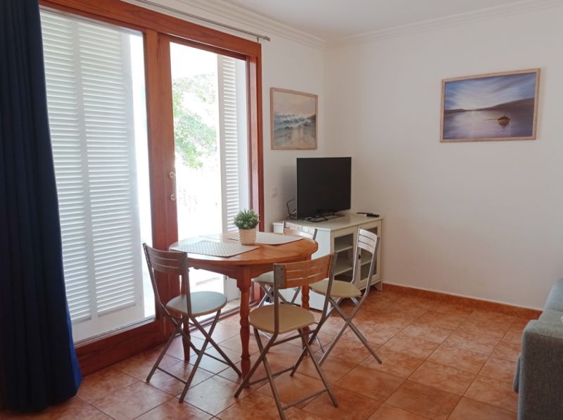 Apartment für 2 Personen mit Gemeinschaftspool an der Cala Ferrera -- AP 10 FZ