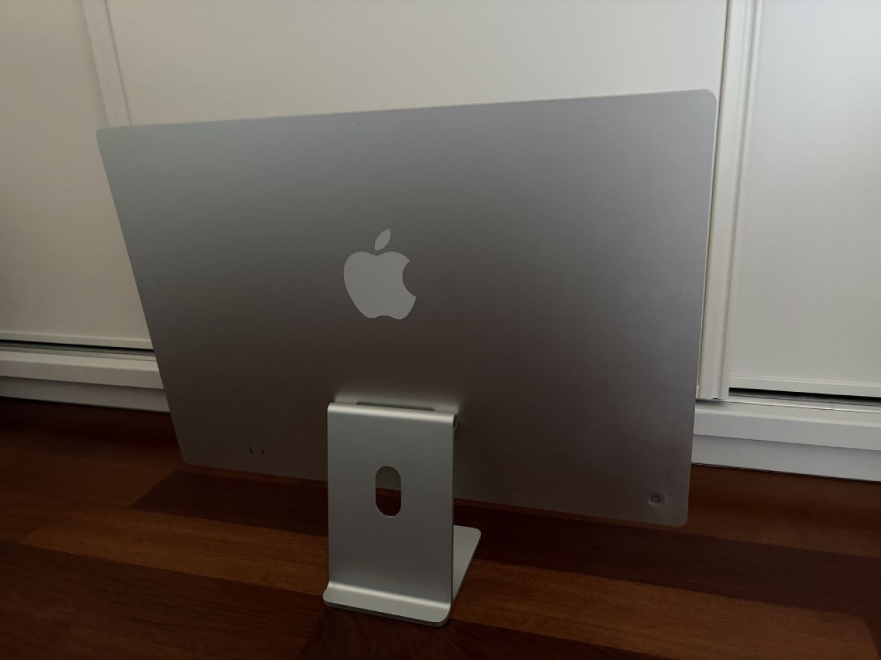 Apple iMac 24” (2021) – 8GB RAM, 256GB SSD – Top Zustand