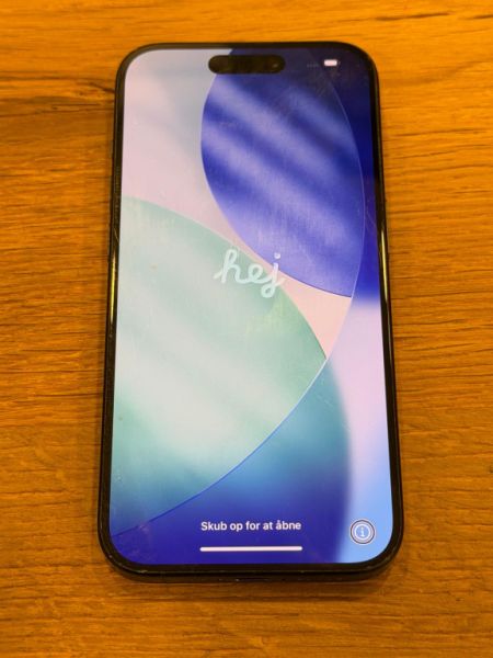 Apple iPhone 15 Pro 256 GB Titan Blau