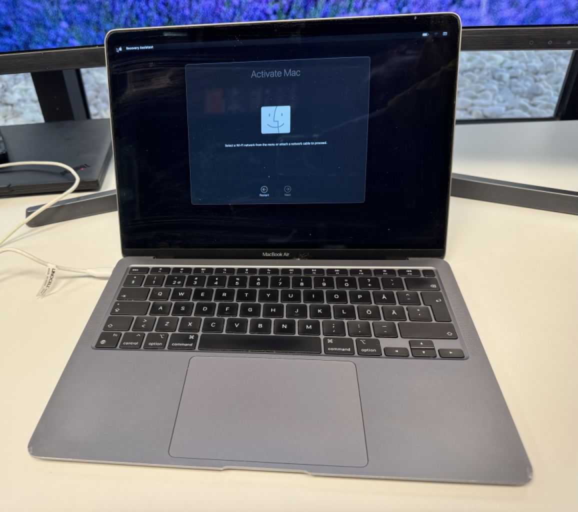 Apple MacBook Air M1 13"