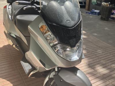 Aprilia (Vespa) Scooter, Roller 500 ccm