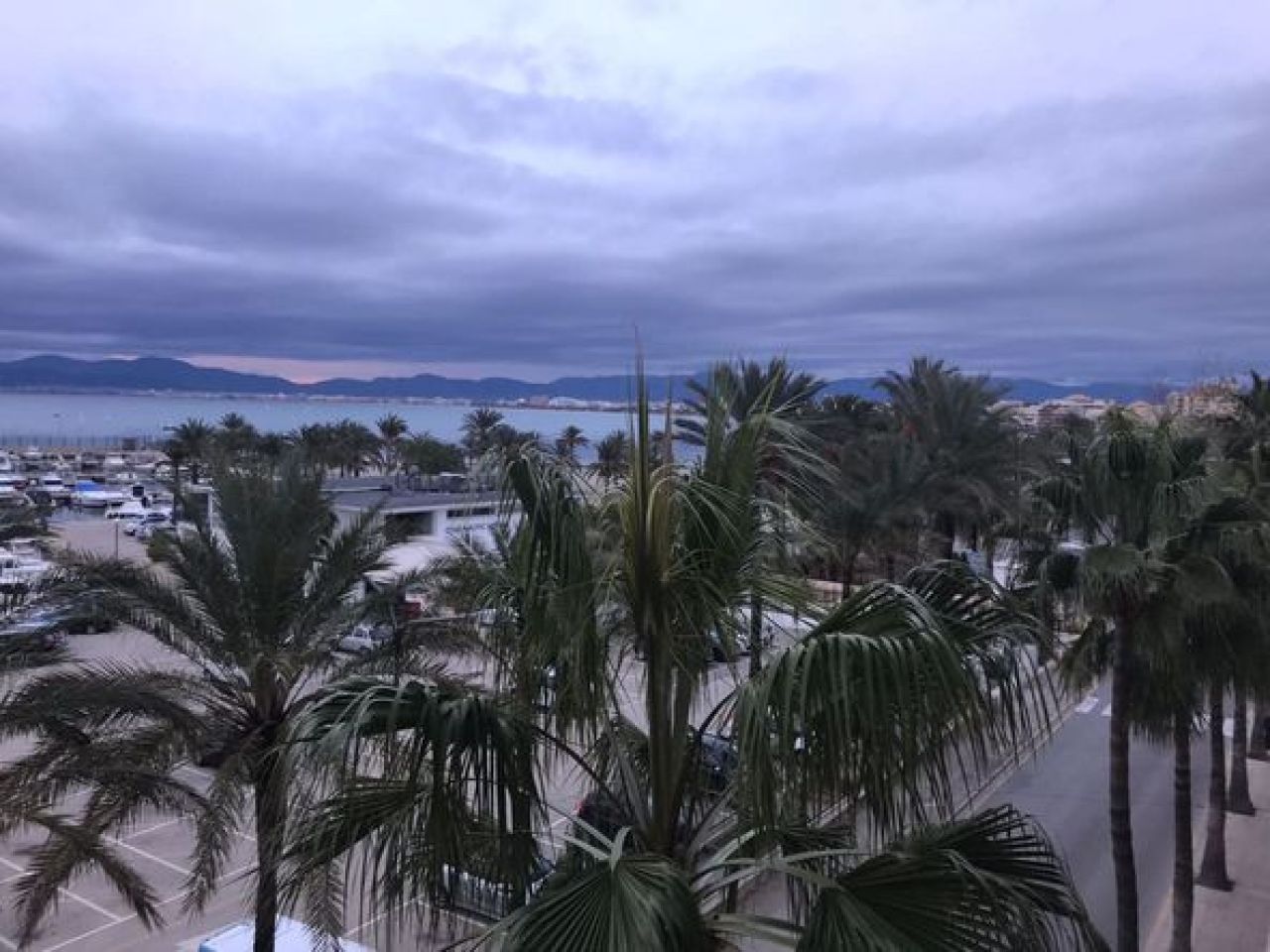 Arenal, primera línea