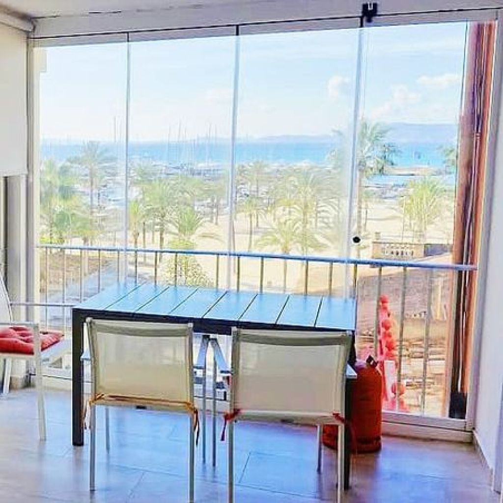 Arenal, large apartment with sea view