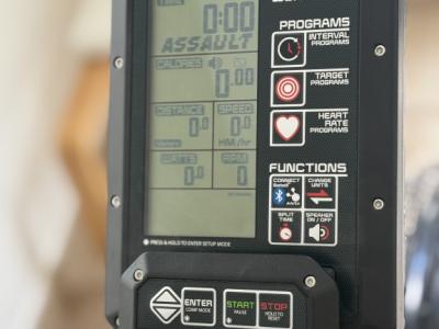 AssaultBike Pro - AirBike profesional / Bicicleta CrossFit / HIIT - Excelente estado