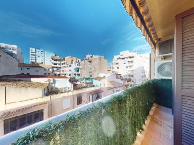 Attraktive 4-Zimmer-Wohnung in Palmas Stadteil Foners, nur 10 Gehminuten zum Meer und zur Altstadt