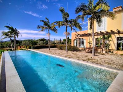 Avantgarde und Natur: Luxusvilla mit Panoramablick zwischen Porto Colom und Manacor