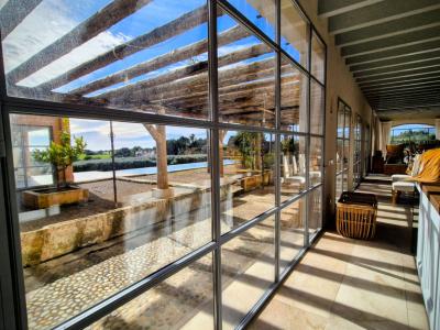 Avantgarde und Natur: Luxusvilla mit Panoramablick zwischen Porto Colom und Manacor