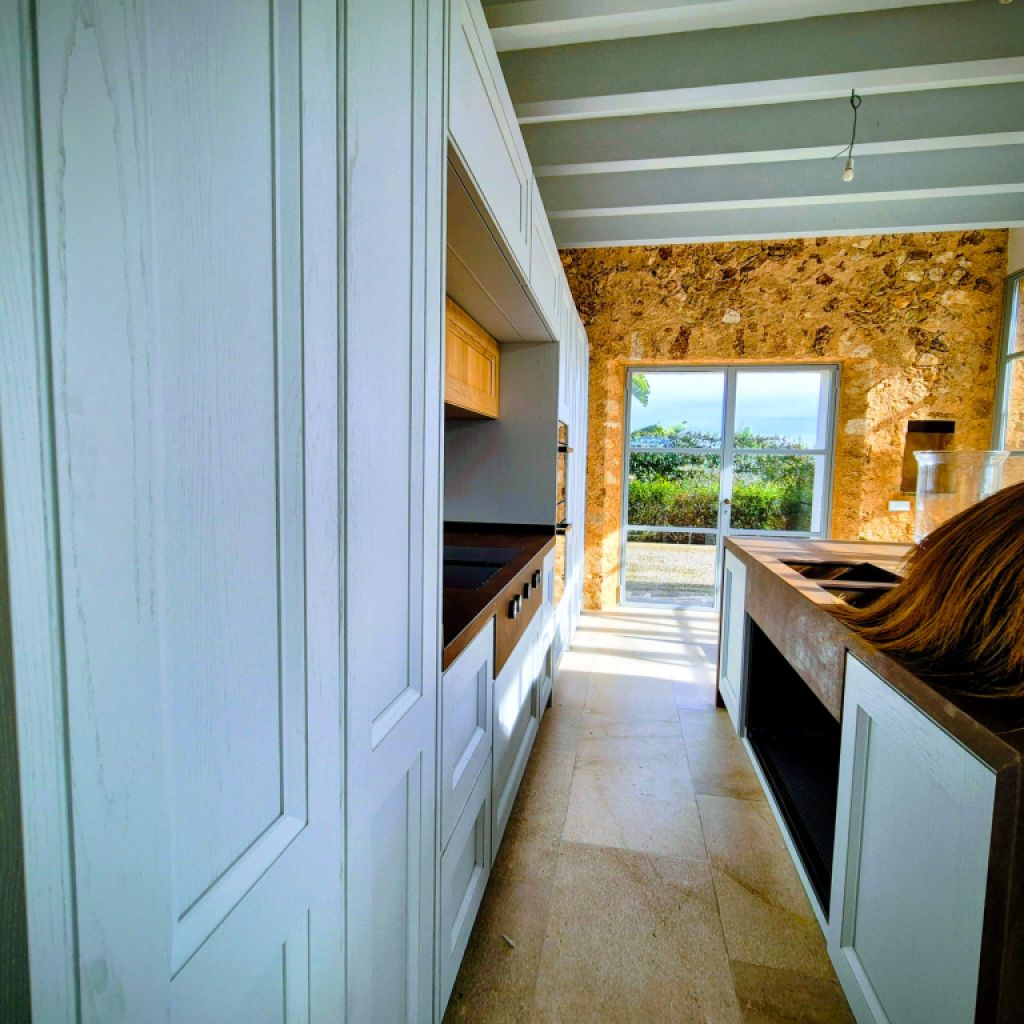 Avantgarde und Natur: Luxusvilla mit Panoramablick zwischen Porto Colom und Manacor