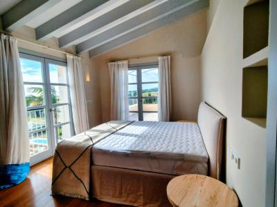 Avantgarde und Natur: Luxusvilla mit Panoramablick zwischen Porto Colom und Manacor