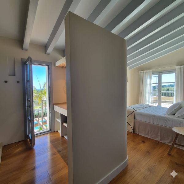 Avantgarde und Natur: Luxusvilla mit Panoramablick zwischen Porto Colom und Manacor