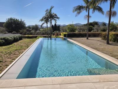 Avantgarde und Natur: Luxusvilla mit Panoramablick zwischen Porto Colom und Manacor