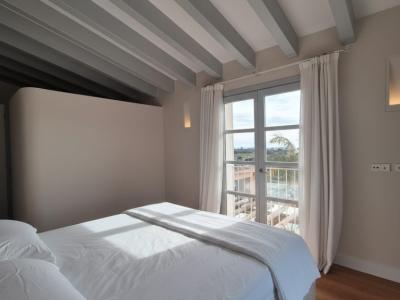 Avantgarde und Natur: Luxusvilla mit Panoramablick zwischen Porto Colom und Manacor