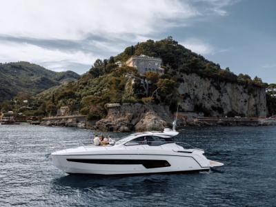 Looking to buy AZIMUT ATLANTIS 45 from a private seller