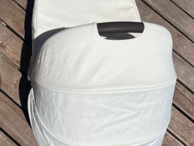 Carrycot Cybex, type Cot S Lux, as good as new, hardly used, colour beige/offwhitwe, for sale