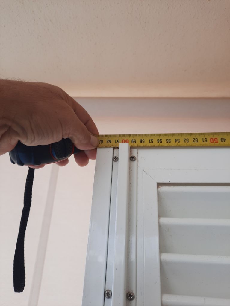 4-piece balcony shutter door