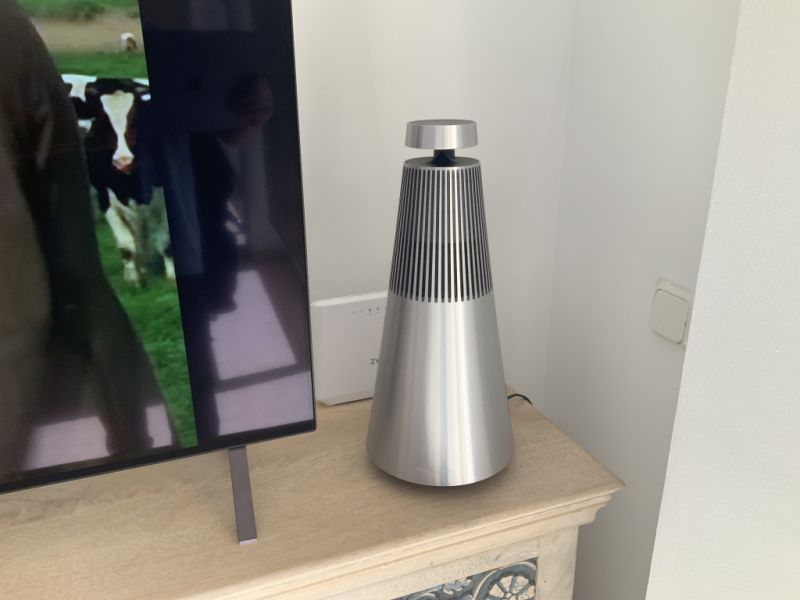 Bang & Olufsen Beosound 2 Aluminum.