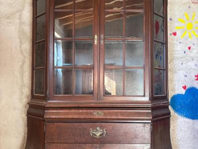 Baroque cabinet