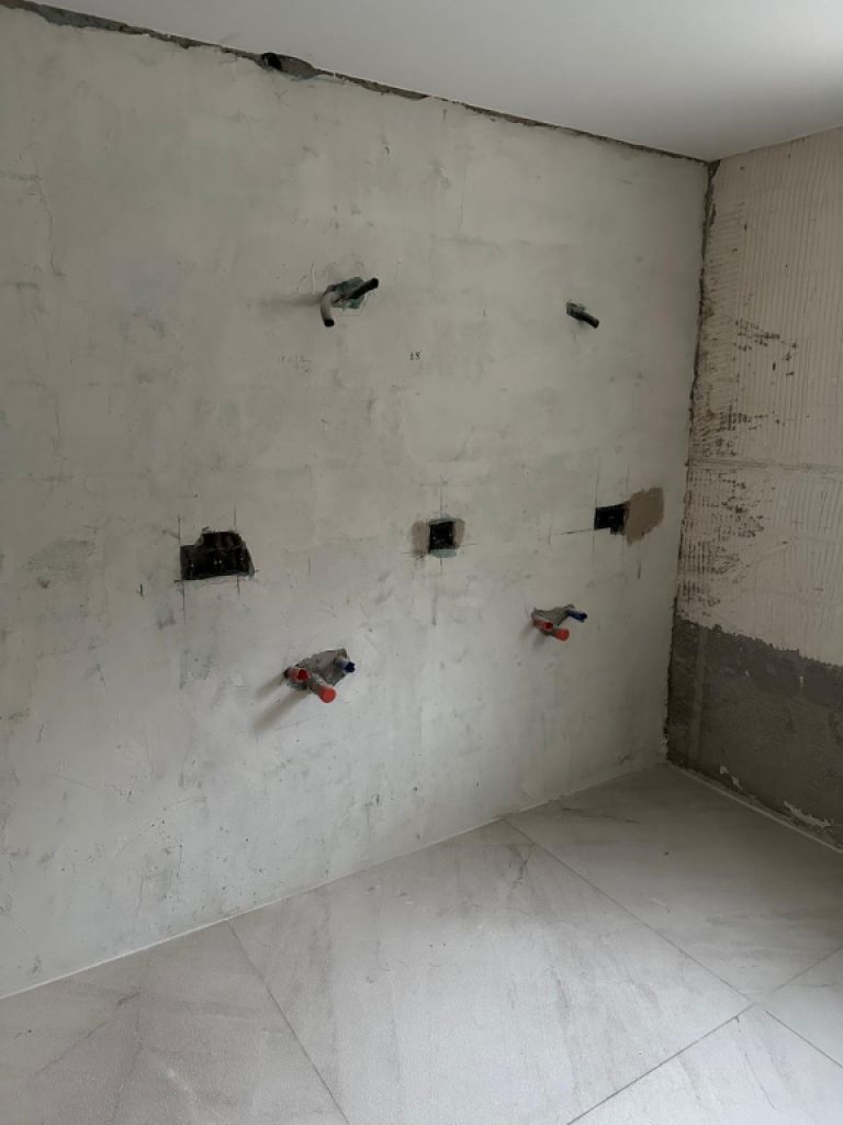 Bauprofi für Wohnungsbau und Renovierungen