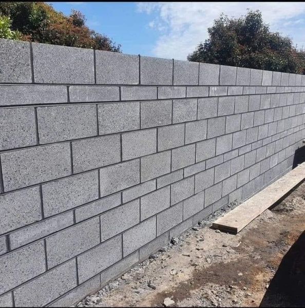 Bauwesen Zimmermannsdecken aus Holz und Aluminium