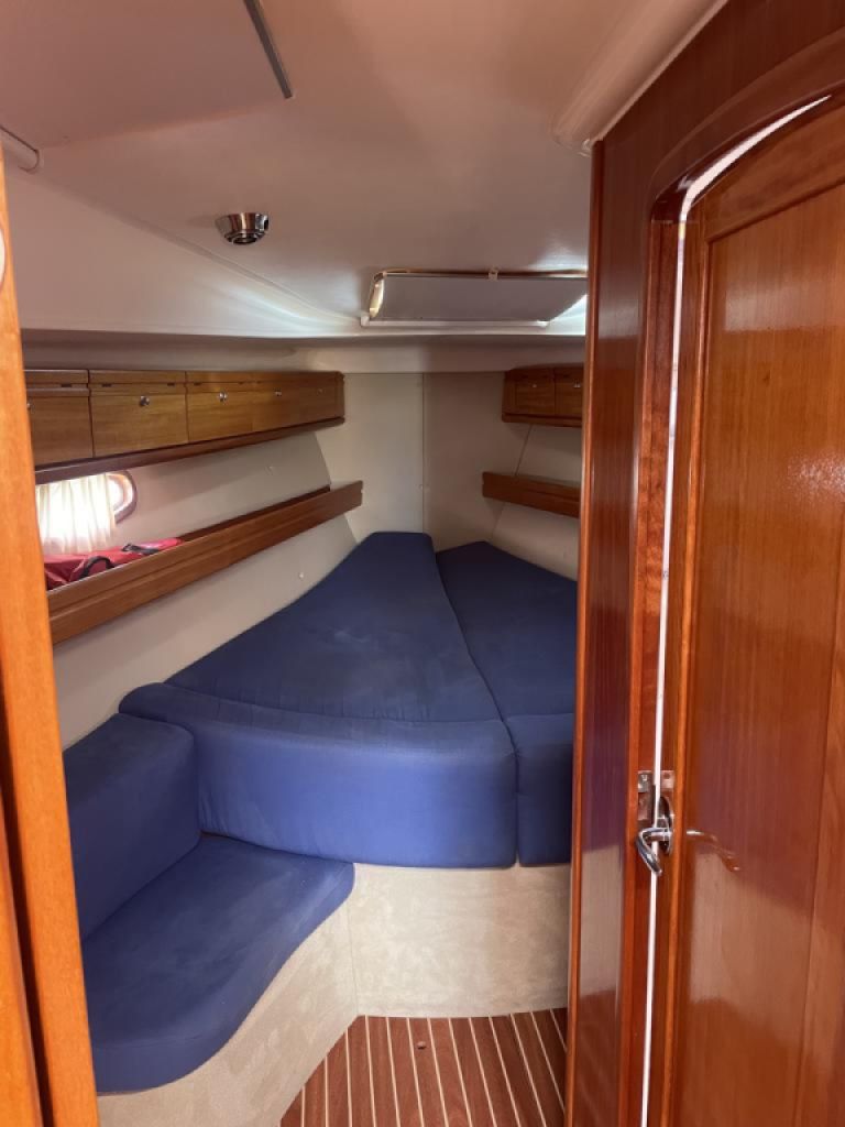 Bavaria Cruiser 39 Sailboat, mooring takeover possible