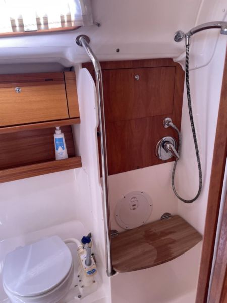 Bavaria Cruiser 39 Sailboat, mooring takeover possible