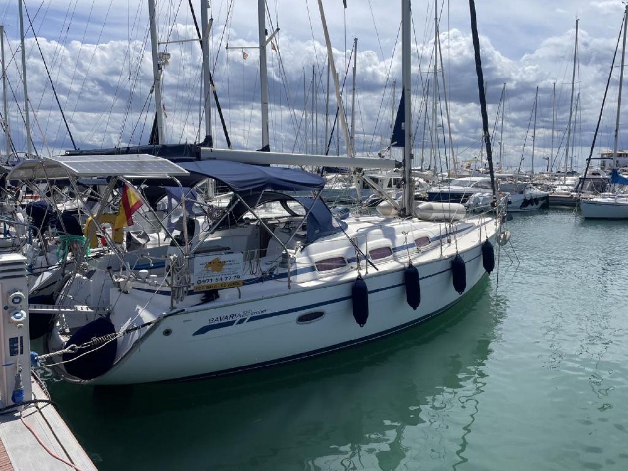 Bavaria Cruiser 39 Sailboat, mooring takeover possible