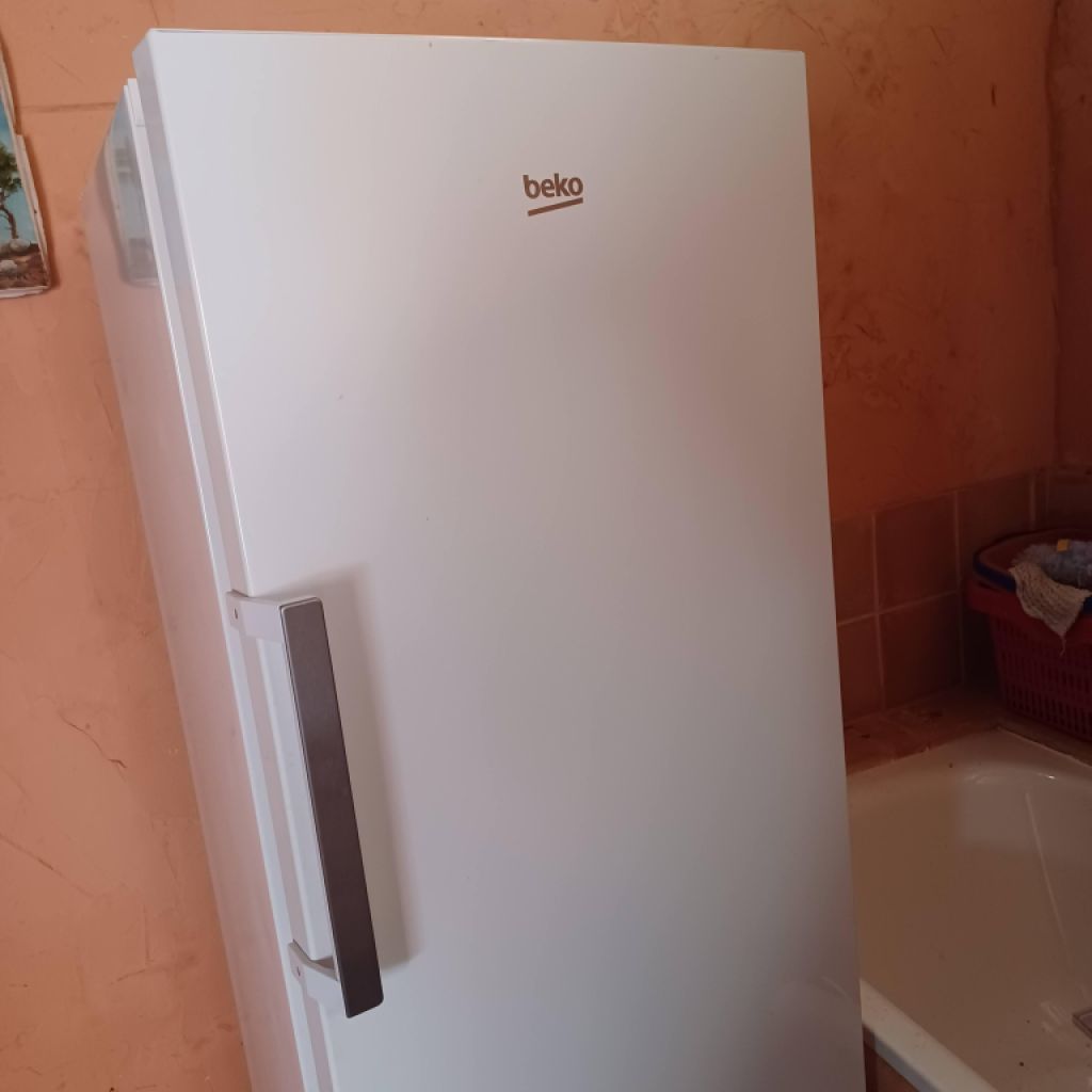 Beko freezer