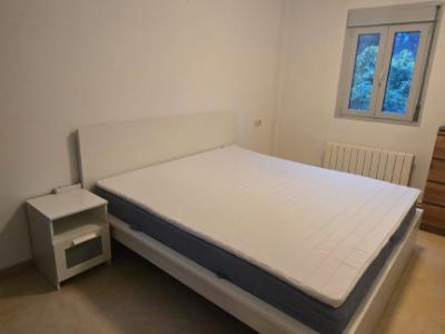 Bed 1.80 x 2.00 NEW Unused