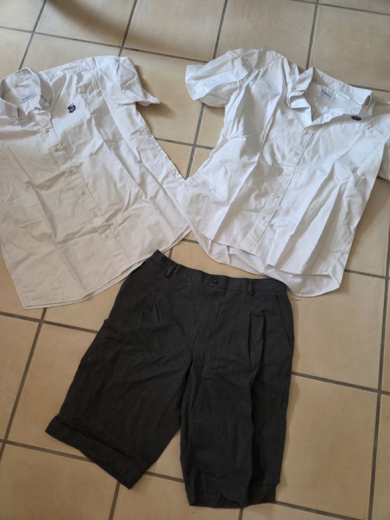 BIC. SCHOOL uniform Boys   Hemd 2x kurz Gr. 42  Ribbon's Shorts gr. 24 Bacardi